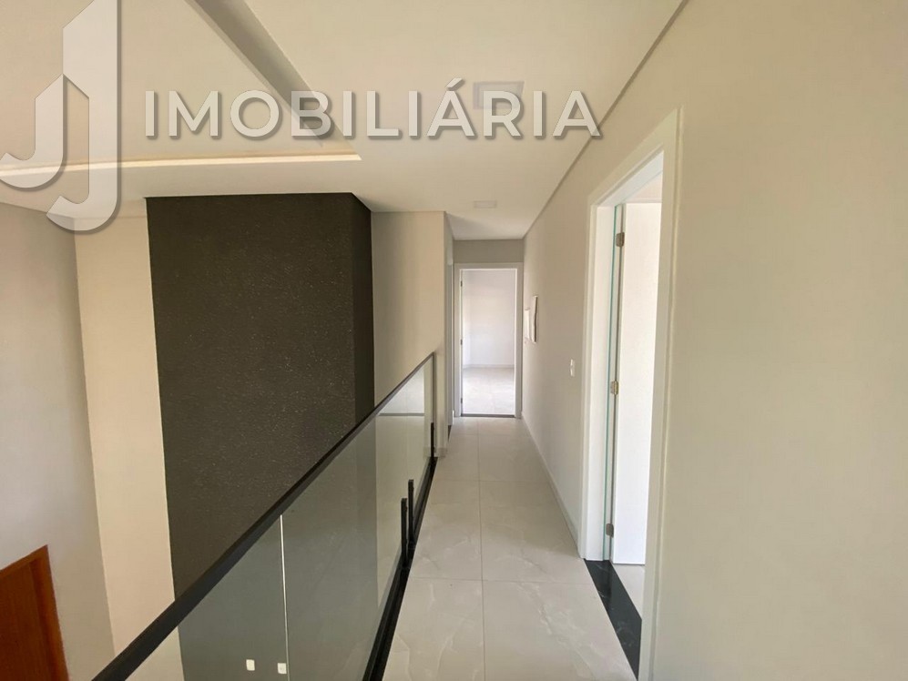Casa Residencial para venda no Sao Joao do Rio Vermelho em Florianopolis com 450m² por R$ 1.890.000,00