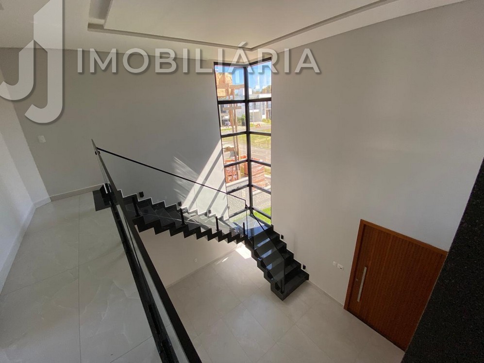 Casa Residencial para venda no Sao Joao do Rio Vermelho em Florianopolis com 450m² por R$ 1.890.000,00