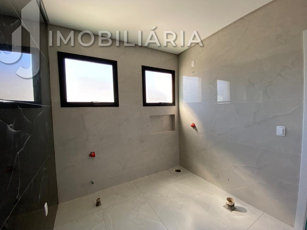 Casa Residencial para venda no Sao Joao do Rio Vermelho em Florianopolis com 450m² por R$ 1.890.000,00