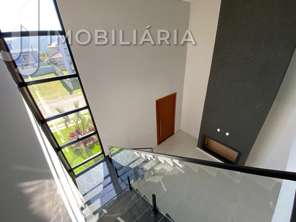 Casa Residencial para venda no Sao Joao do Rio Vermelho em Florianopolis com 450m² por R$ 1.890.000,00