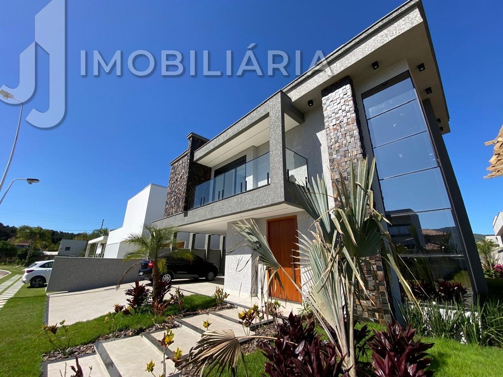 Casa Residencial para venda no Sao Joao do Rio Vermelho em Florianopolis com 450m² por R$ 1.890.000,00