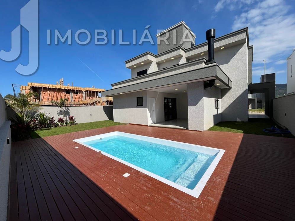 Casa Residencial para venda no Sao Joao do Rio Vermelho em Florianopolis com 450m² por R$ 1.890.000,00