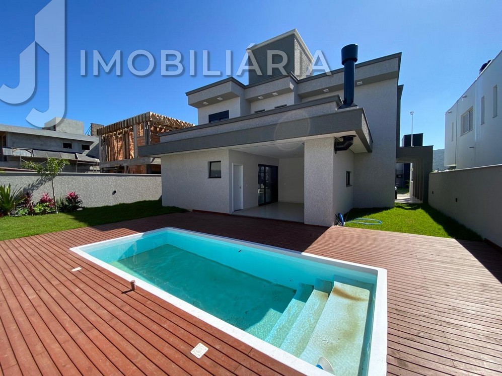 Casa Residencial para venda no Sao Joao do Rio Vermelho em Florianopolis com 450m² por R$ 1.890.000,00