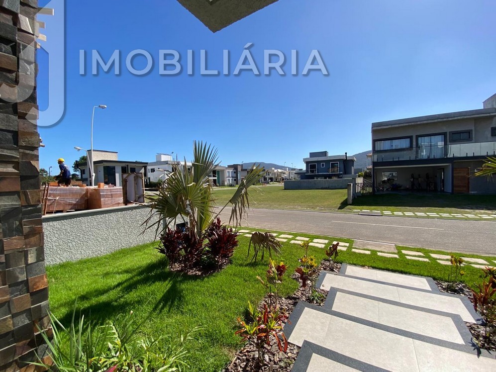 Casa Residencial para venda no Sao Joao do Rio Vermelho em Florianopolis com 450m² por R$ 1.890.000,00