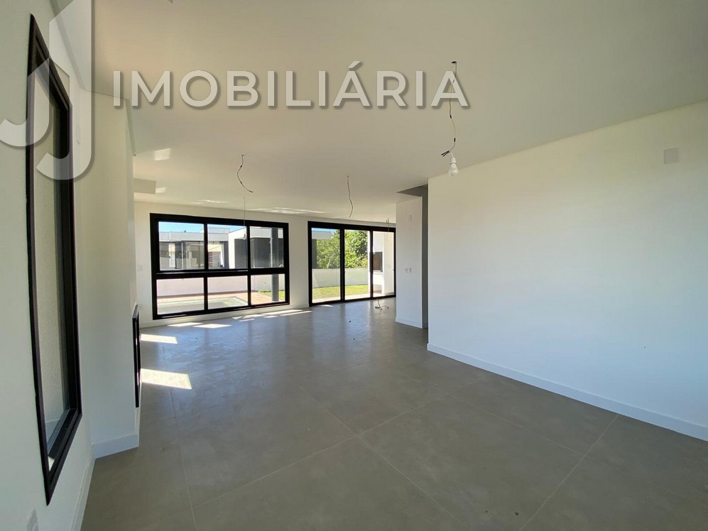 Casa Residencial para venda no Ingleses do Rio Vermelho em Florianopolis com 508,23m² por R$ 2.700.000,00