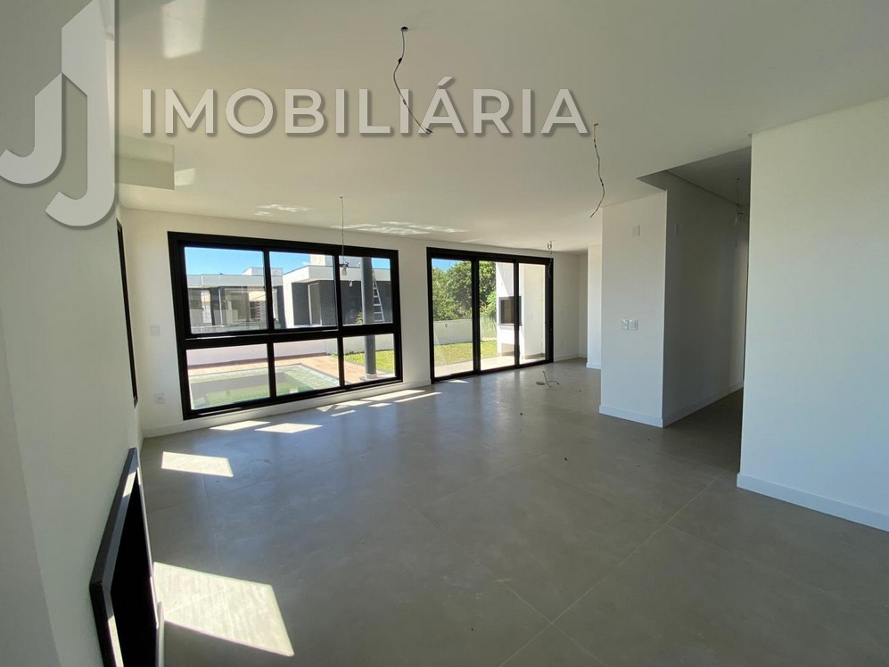 Casa Residencial para venda no Ingleses do Rio Vermelho em Florianopolis com 508,23m² por R$ 2.700.000,00