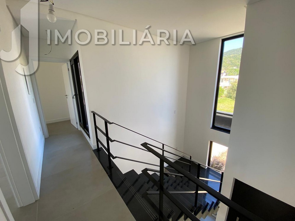 Casa Residencial para venda no Ingleses do Rio Vermelho em Florianopolis com 508,23m² por R$ 2.700.000,00