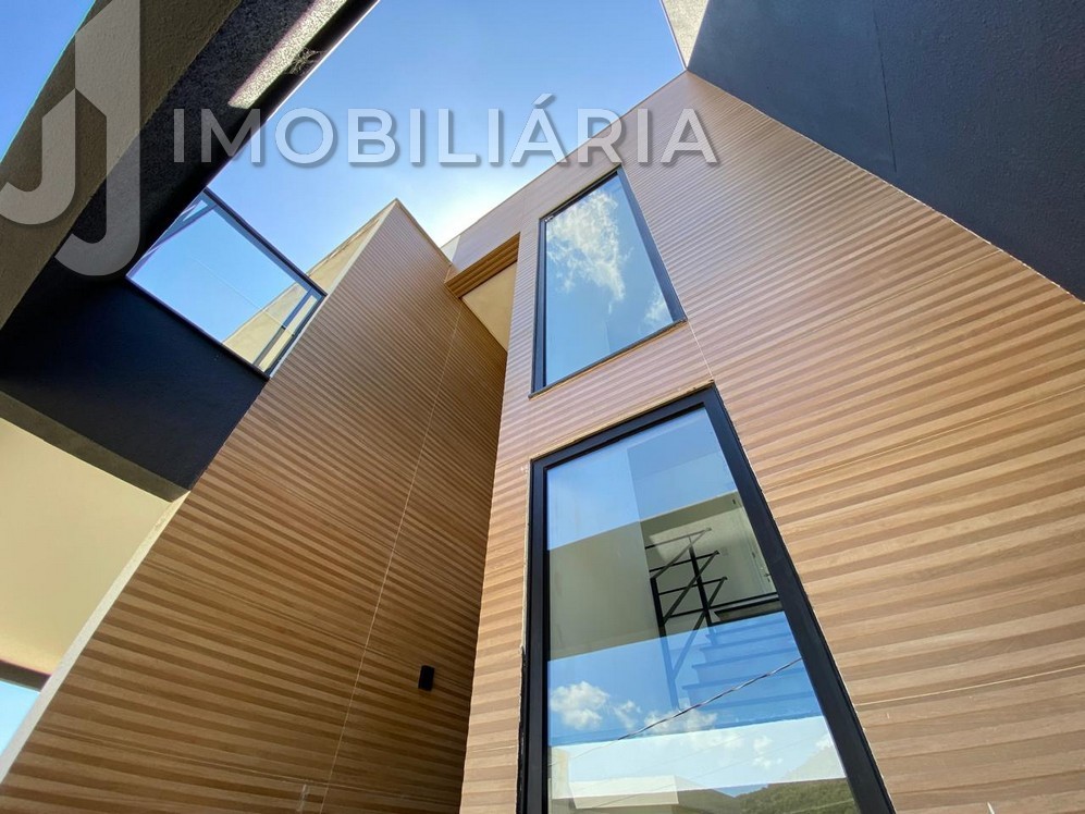 Casa Residencial para venda no Ingleses do Rio Vermelho em Florianopolis com 508,23m² por R$ 2.700.000,00
