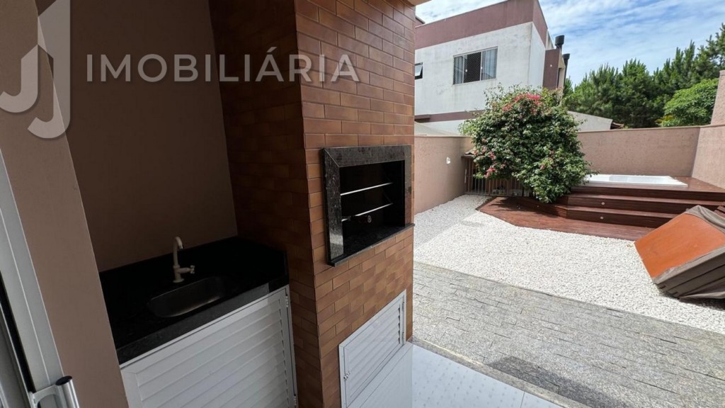 Casa Residencial para venda no Sao Joao do Rio Vermelho em Florianopolis com 158,68m² por R$ 780.000,00