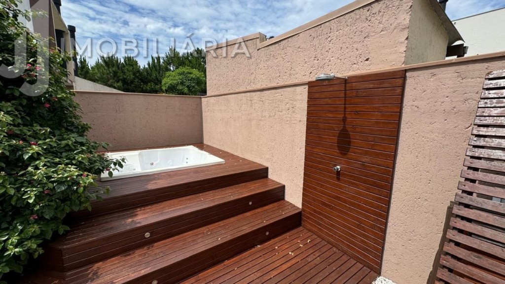 Casa Residencial para venda no Sao Joao do Rio Vermelho em Florianopolis com 158,68m² por R$ 780.000,00