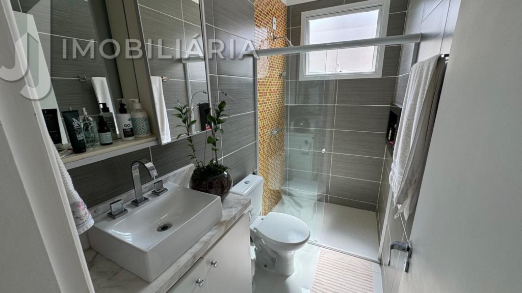 Casa Residencial para venda no Sao Joao do Rio Vermelho em Florianopolis com 158,68m² por R$ 780.000,00