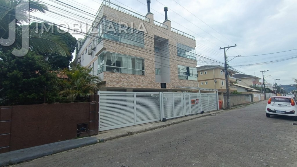 Cobertura para venda no Ingleses do Rio Vermelho em Florianopolis com 260m² por R$ 750.000,00
