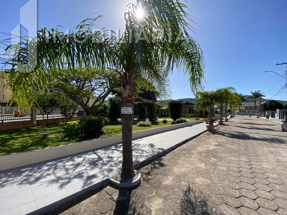 Terreno para venda no Ingleses do Rio Vermelho em Florianopolis com 950,47m² por R$ 1.500.000,00