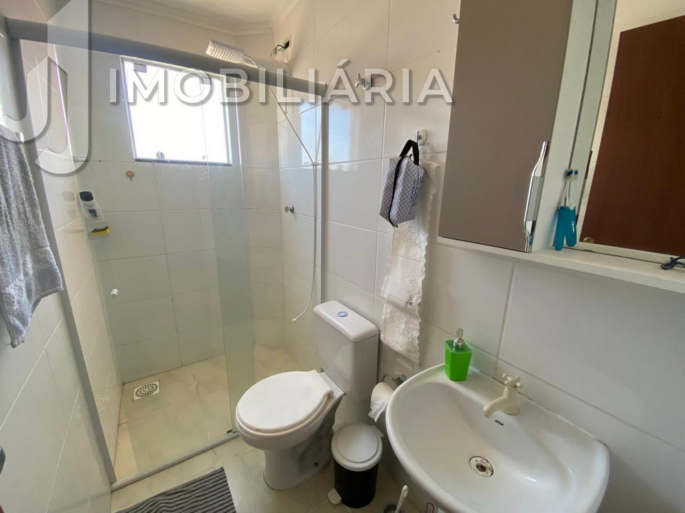 Apartamento para venda no Ingleses do Rio Vermelho em Florianopolis com 77m² por R$ 380.000,00