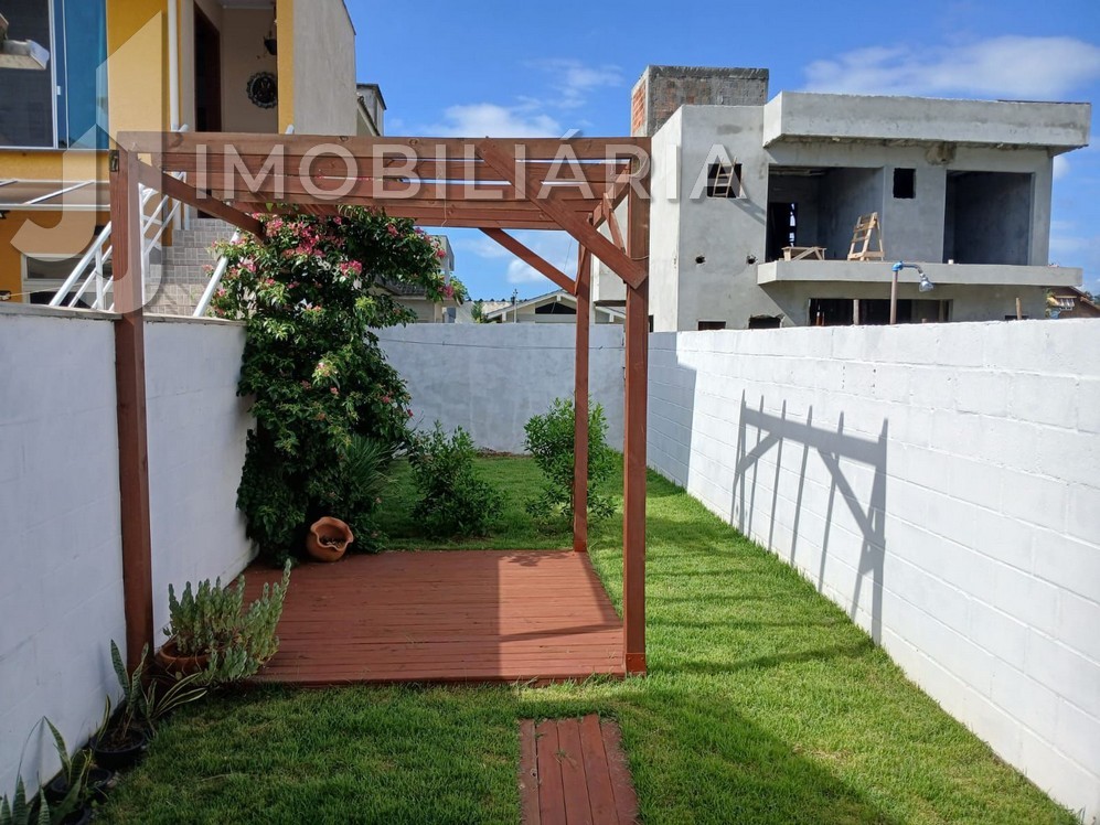 Casa Residencial para venda no Ingleses do Rio Vermelho em Florianopolis com 117m² por R$ 700.000,00