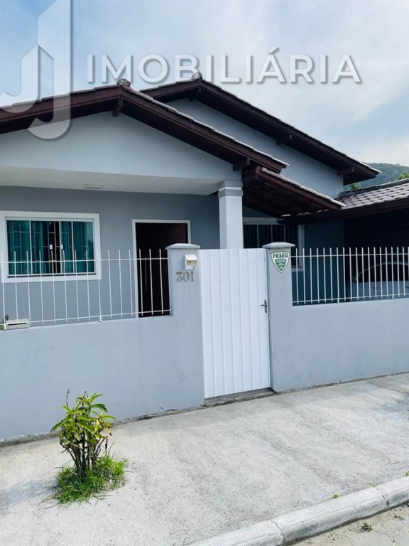 Casa Residencial para venda no Ingleses do Rio Vermelho em Florianopolis com 200m² por R$ 795.000,00