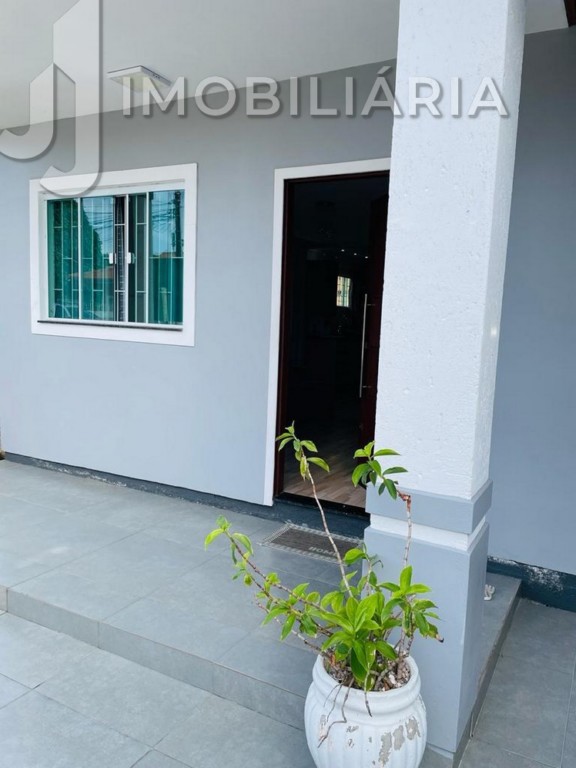 Casa Residencial para venda no Ingleses do Rio Vermelho em Florianopolis com 200m² por R$ 795.000,00