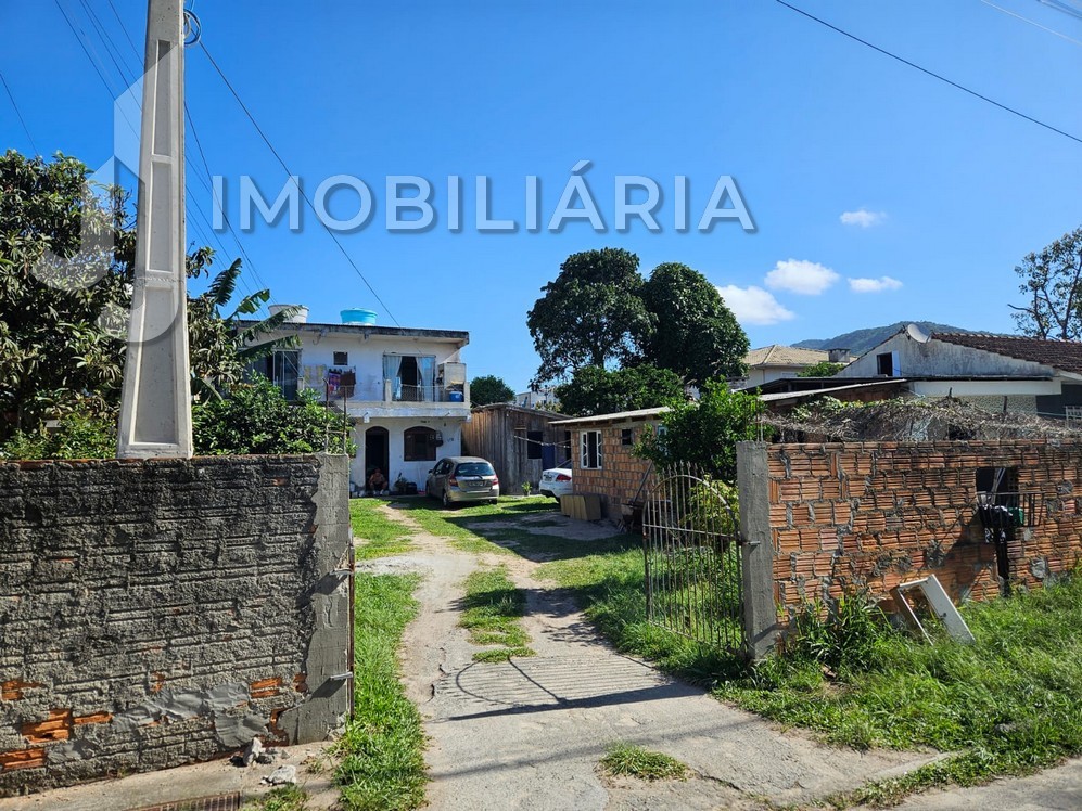 Casa Residencial para venda no Ingleses do Rio Vermelho em Florianopolis com 450m² por R$ 848.000,00