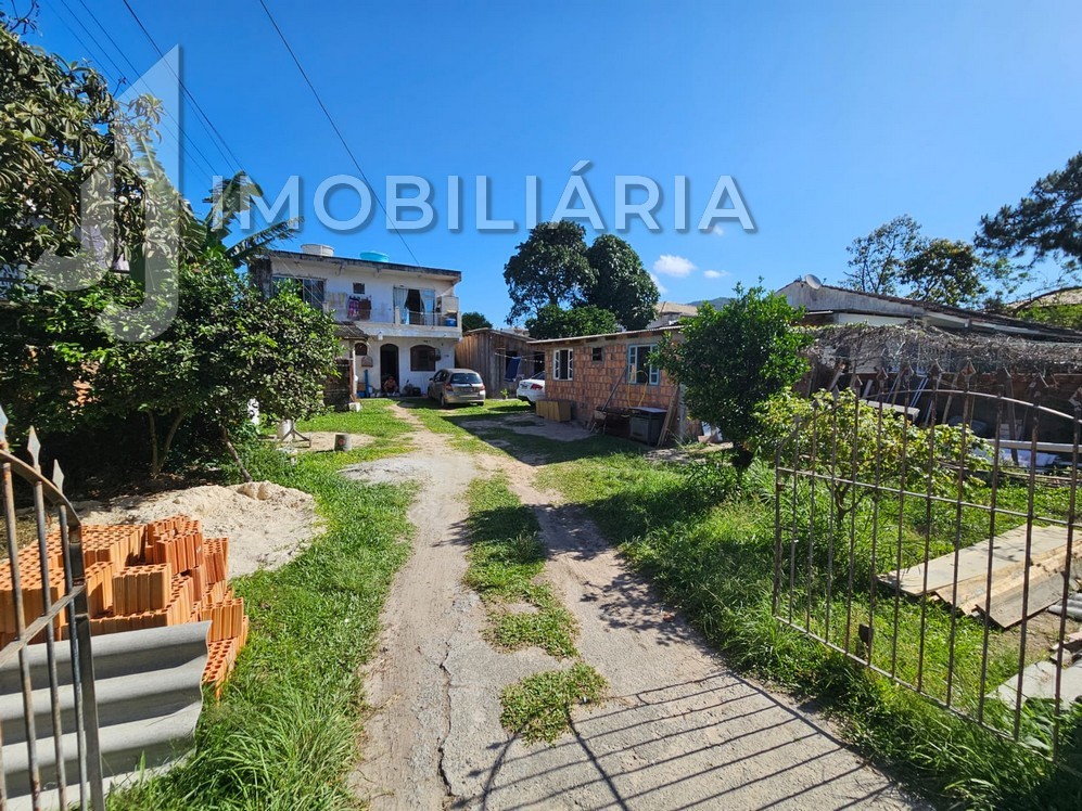 Casa Residencial para venda no Ingleses do Rio Vermelho em Florianopolis com 450m² por R$ 848.000,00
