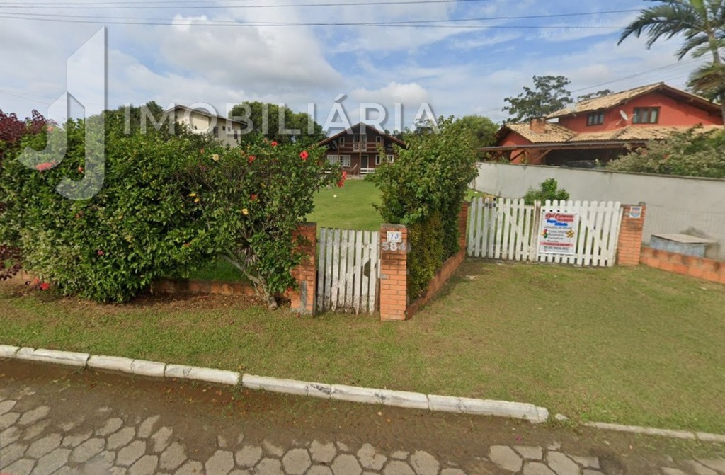 Casa Residencial para venda no Sao Joao do Rio Vermelho em Florianopolis com 860m² por R$ 990.000,00