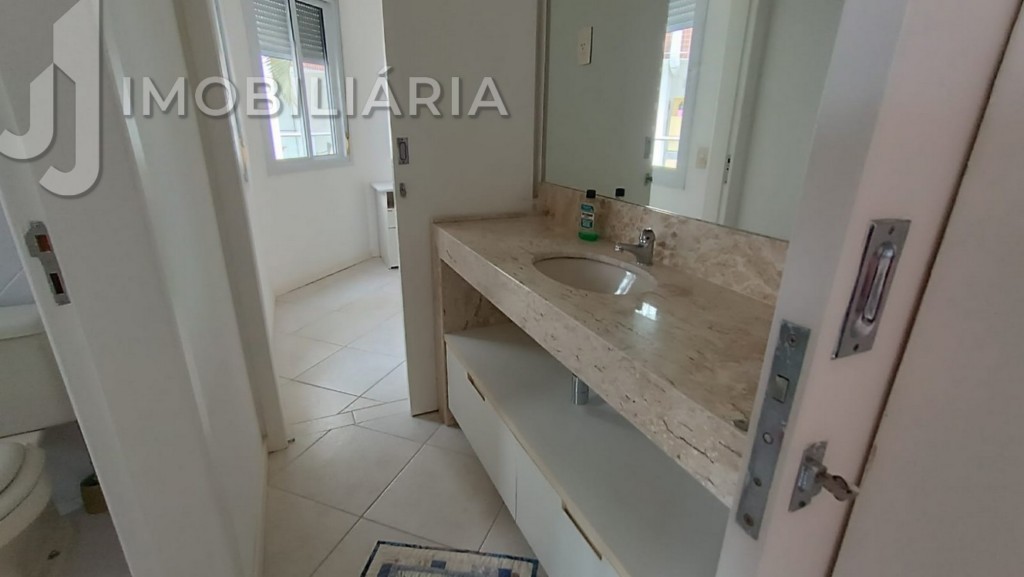 Casa Residencial para venda no Ingleses do Rio Vermelho em Florianopolis com 570m² por R$ 3.000.000,00