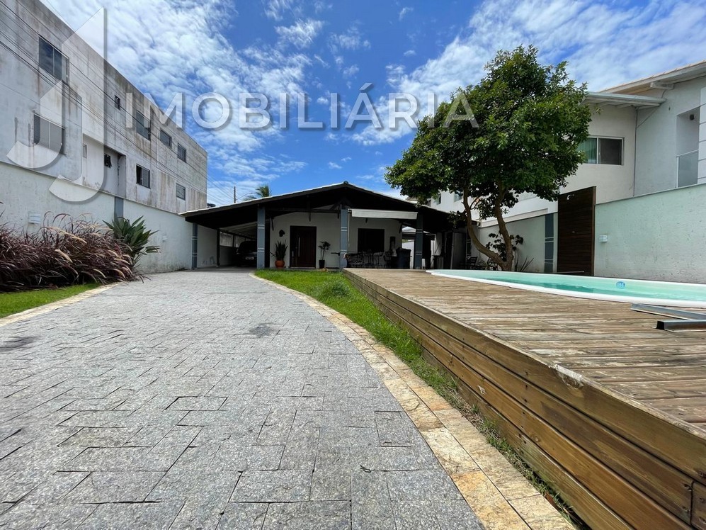 Casa Residencial para venda no Ingleses do Rio Vermelho em Florianopolis com 360m² por R$ 650.000,00