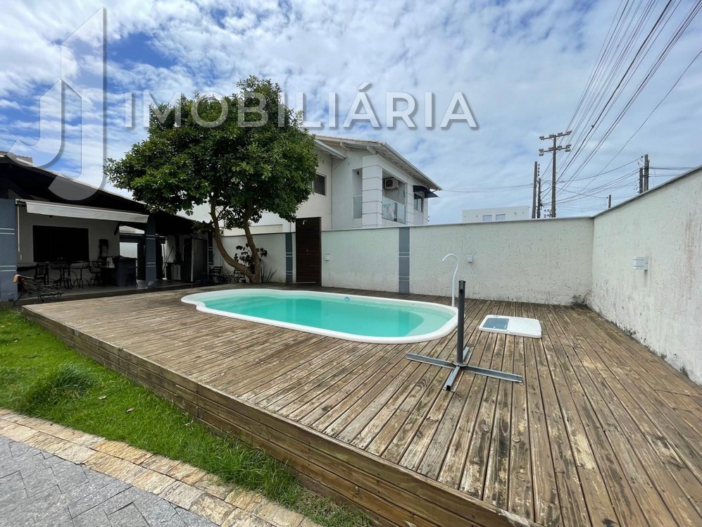 Casa Residencial para venda no Ingleses do Rio Vermelho em Florianopolis com 360m² por R$ 650.000,00