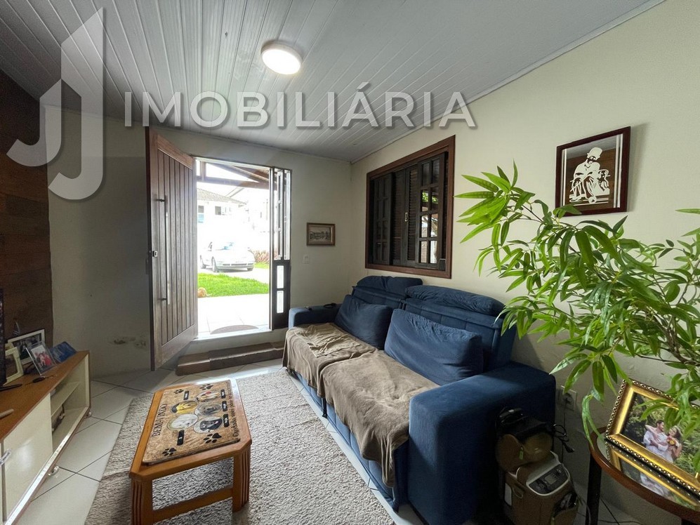 Casa Residencial para venda no Ingleses do Rio Vermelho em Florianopolis com 360m² por R$ 650.000,00