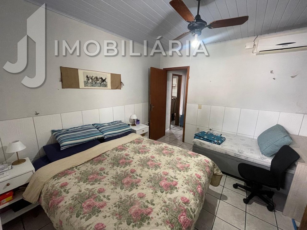 Casa Residencial para venda no Ingleses do Rio Vermelho em Florianopolis com 360m² por R$ 650.000,00