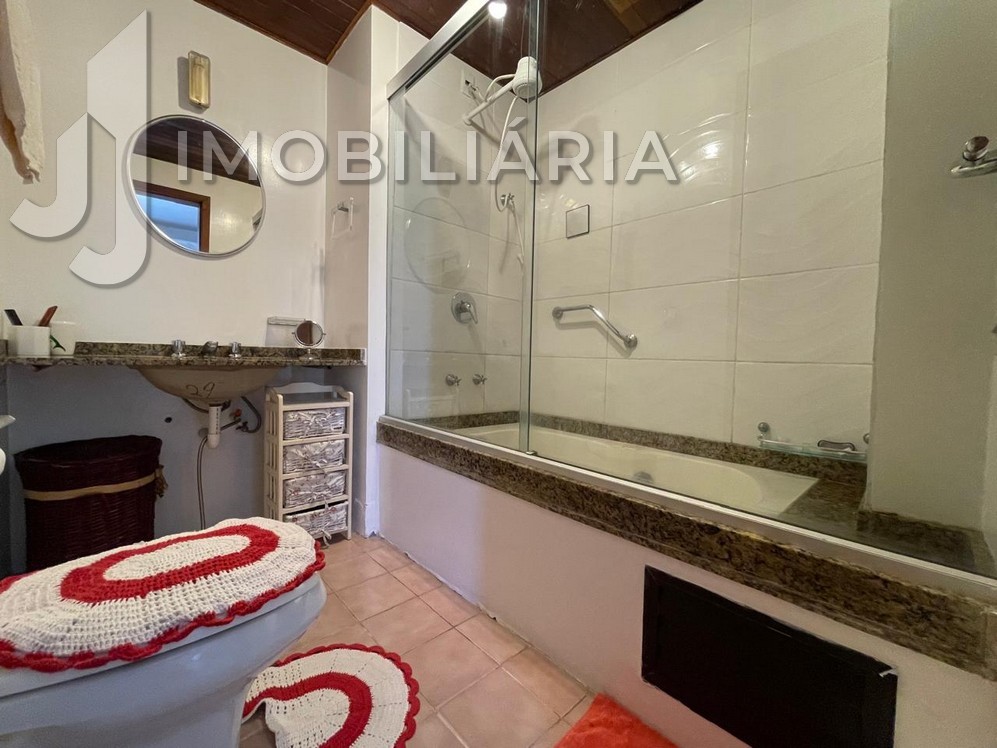 Apartamento para venda no Praia do Santinho em Florianopolis com 152,4m² por R$ 1.280.000,00