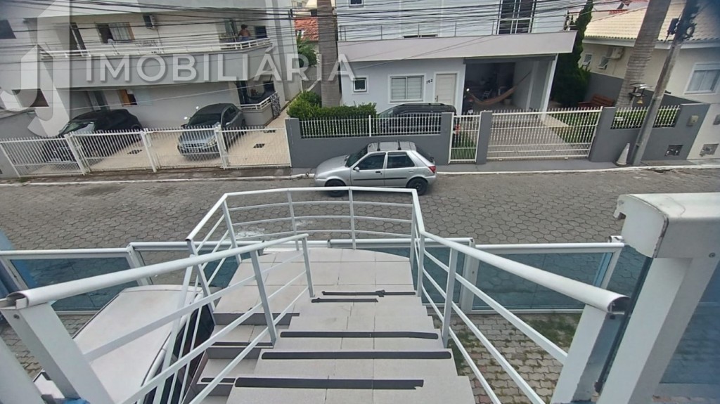 Cobertura para venda no Ingleses do Rio Vermelho em Florianopolis com 130m² por R$ 649.000,00