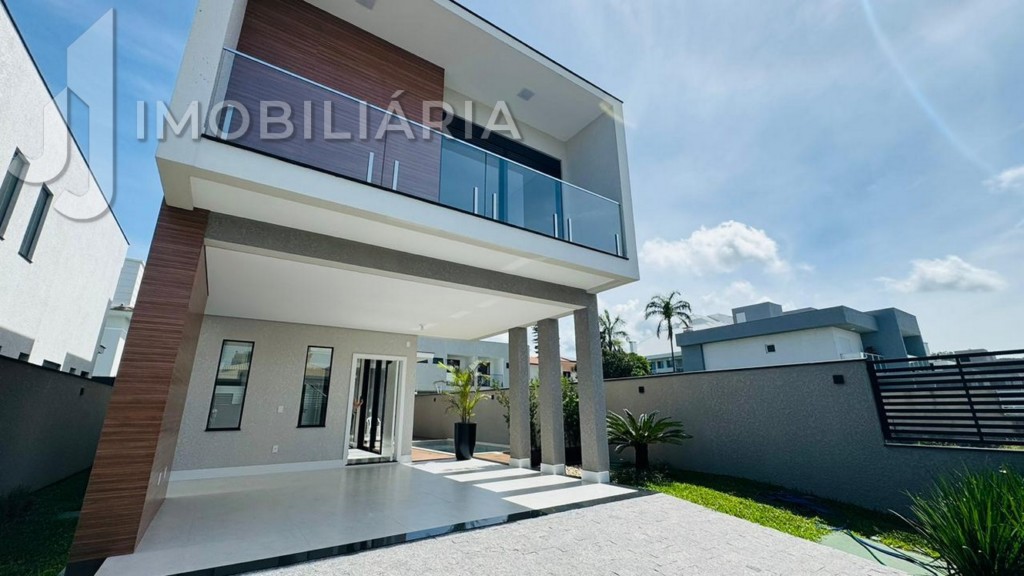 Casa Residencial para venda no Ingleses do Rio Vermelho em Florianopolis com 250m² por R$ 2.450.000,00