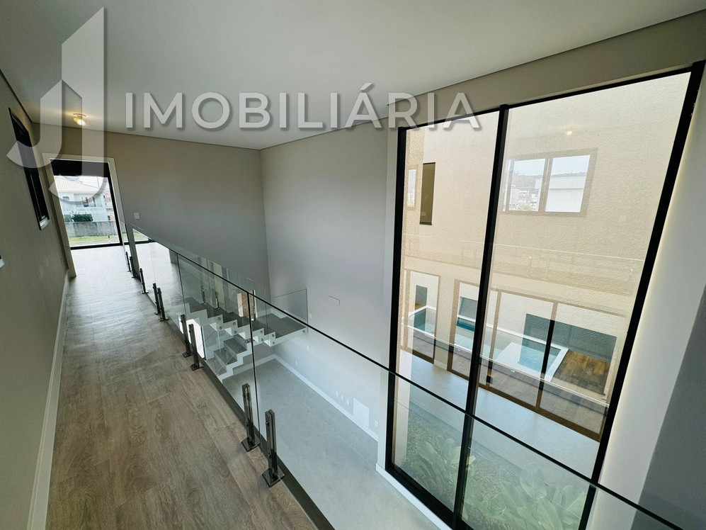 Casa Residencial para venda no Ingleses do Rio Vermelho em Florianopolis com 250m² por R$ 2.450.000,00