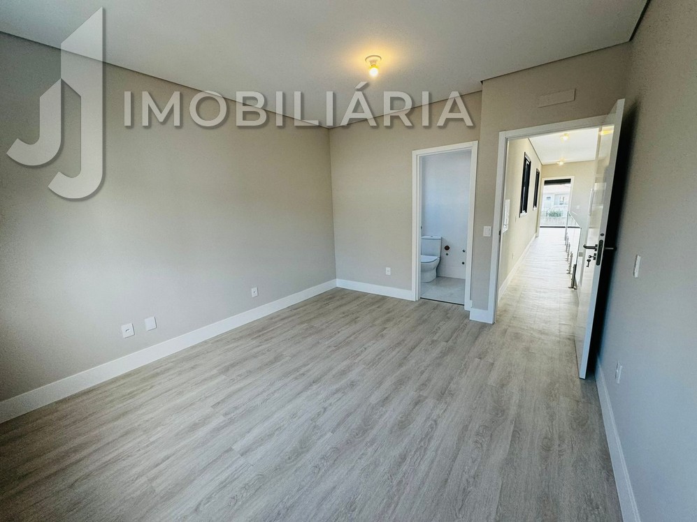 Casa Residencial para venda no Ingleses do Rio Vermelho em Florianopolis com 250m² por R$ 2.450.000,00