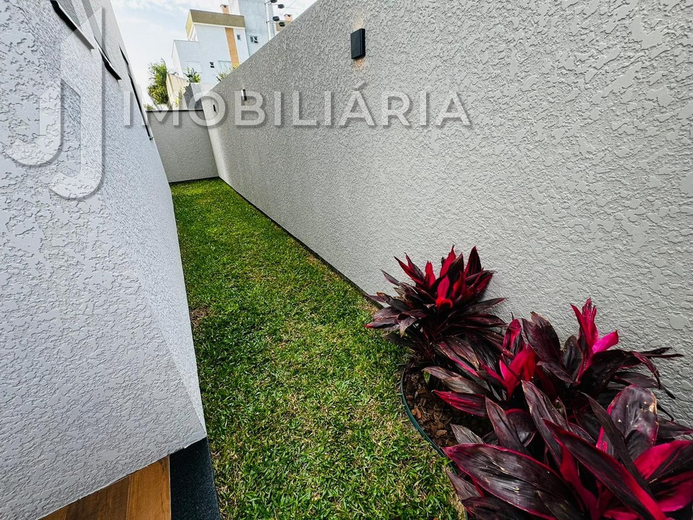 Casa Residencial para venda no Ingleses do Rio Vermelho em Florianopolis com 250m² por R$ 2.450.000,00