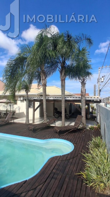 Casa Residencial para venda no Ingleses do Rio Vermelho em Florianopolis com 420m² por R$ 1.250.000,00