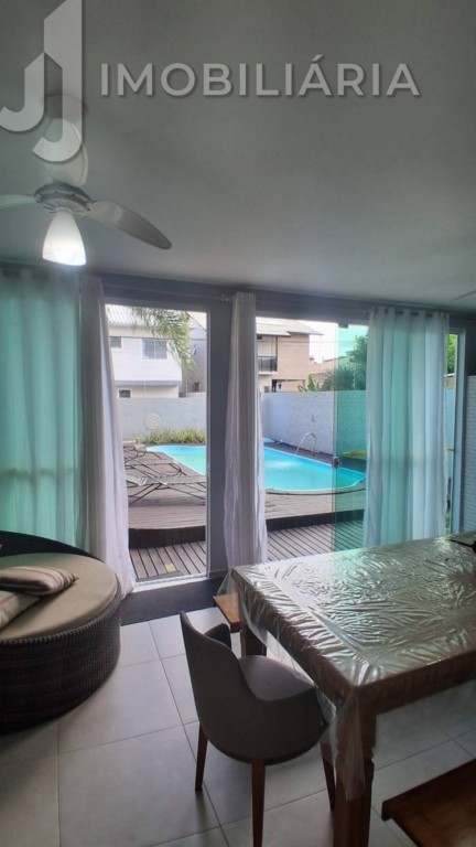 Casa Residencial para venda no Ingleses do Rio Vermelho em Florianopolis com 420m² por R$ 1.250.000,00