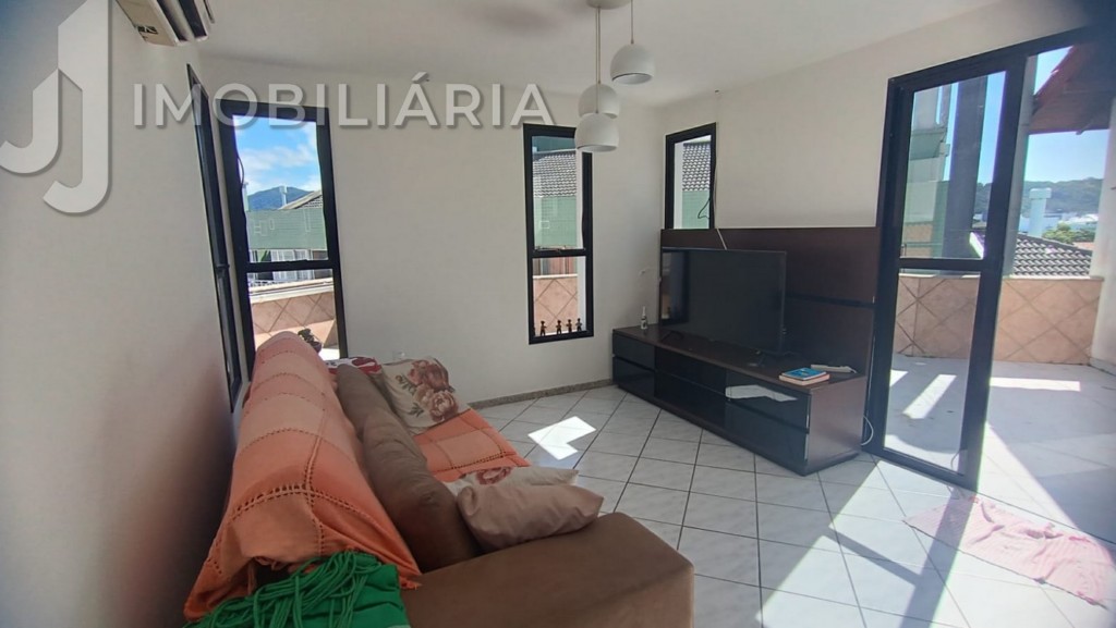 Cobertura para venda no Ingleses do Rio Vermelho em Florianopolis com 250m² por R$ 1.060.000,00