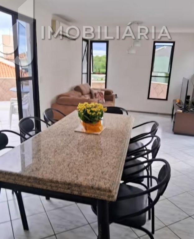 Cobertura para venda no Ingleses do Rio Vermelho em Florianopolis com 250m² por R$ 1.060.000,00