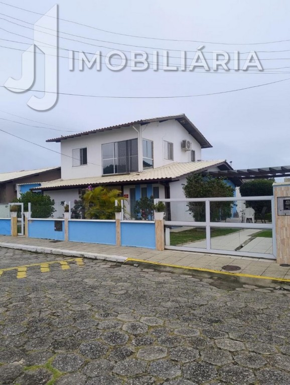 Casa Residencial para venda no Ingleses do Rio Vermelho em Florianopolis com 1.000m² por R$ 2.500.000,00