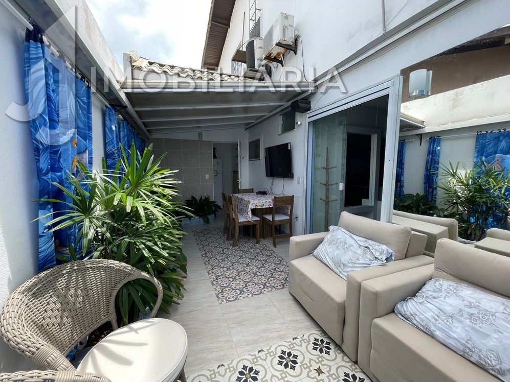 Casa Residencial para venda no Ingleses do Rio Vermelho em Florianopolis com 1.000m² por R$ 2.500.000,00
