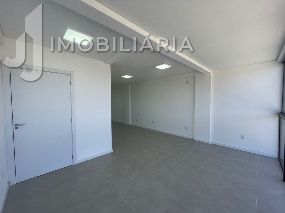 Cjto Comercial_sala para venda no Ingleses do Rio Vermelho em Florianopolis com 47m² por R$ 500.000,00