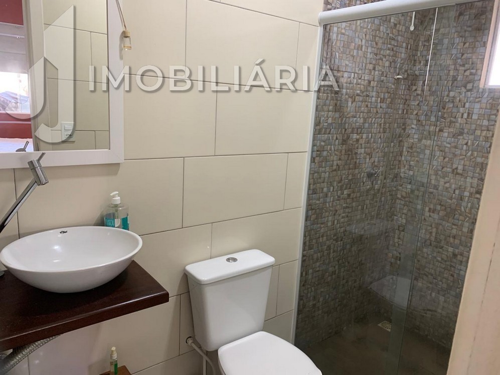 Casa Residencial para locacao no Sao Joao do Rio Vermelho em Florianopolis com 210m² por R$ 6.000,00