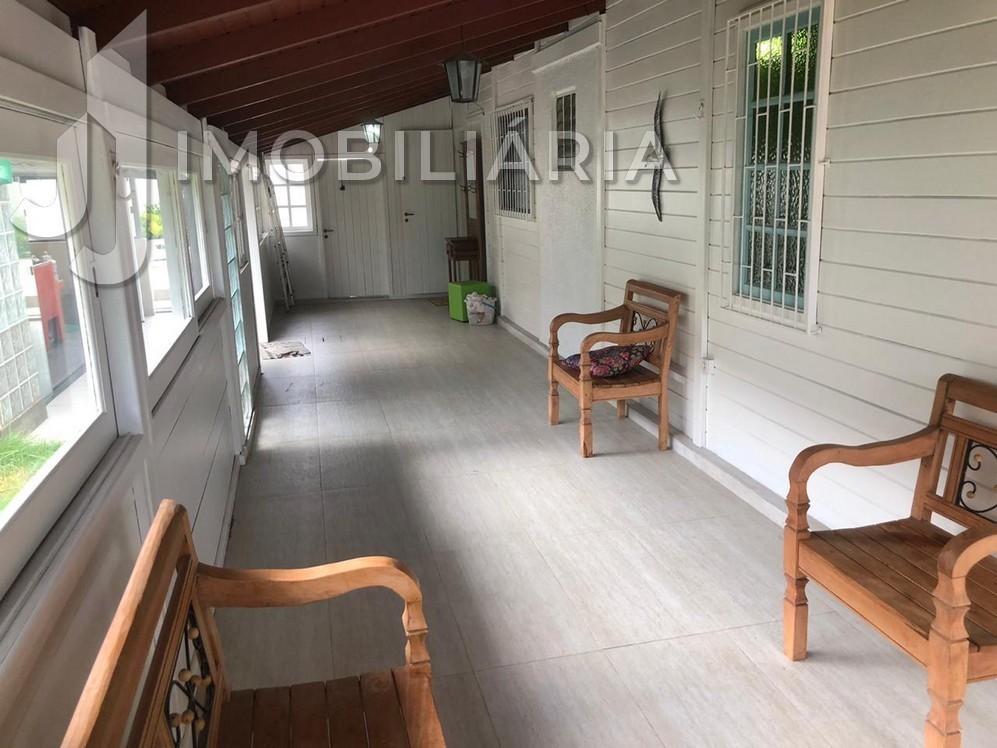 Casa Residencial para locacao no Ingleses do Rio Vermelho em Florianopolis com 350m² por R$ 4.800,00