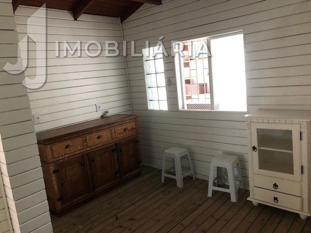 Casa Residencial para locacao no Ingleses do Rio Vermelho em Florianopolis com 350m² por R$ 4.800,00
