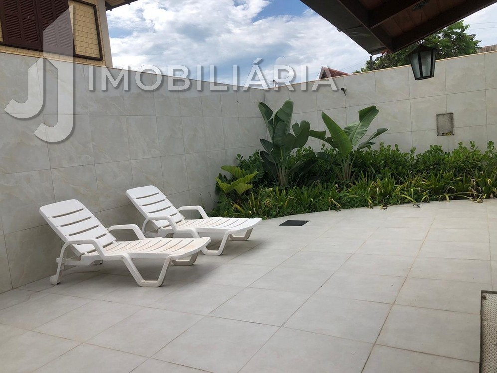 Casa Residencial para locacao no Ingleses do Rio Vermelho em Florianopolis com 350m² por R$ 4.800,00