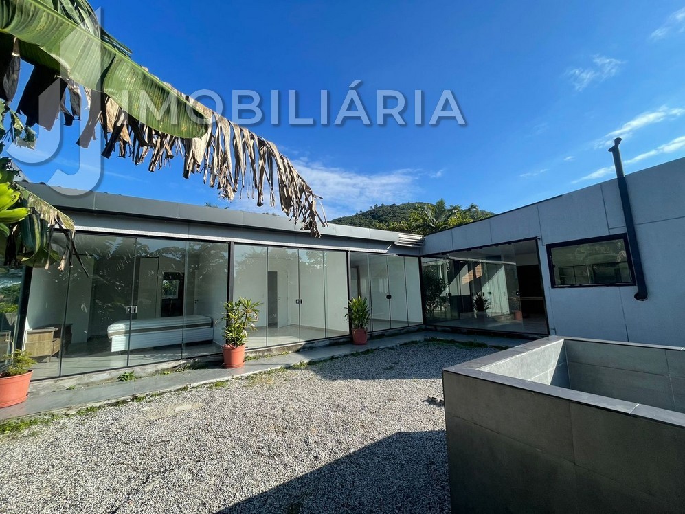 Casa Comercial para locacao no Vargem Grande em Florianopolis com 0m² por R$ 15.000,00