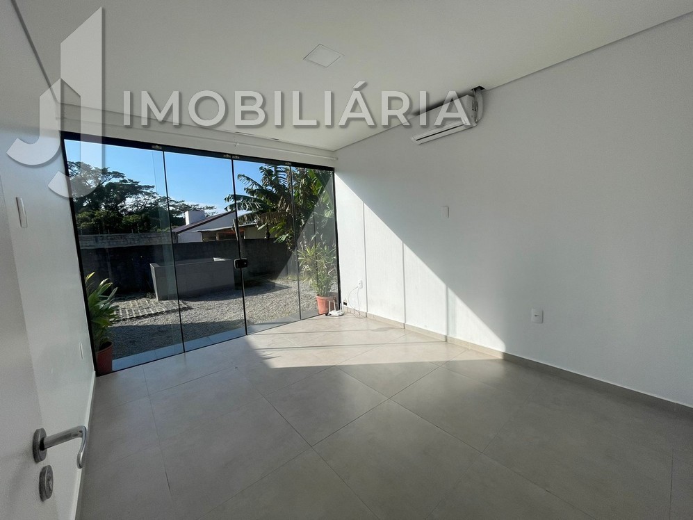 Casa Comercial para locacao no Vargem Grande em Florianopolis com 0m² por R$ 15.000,00