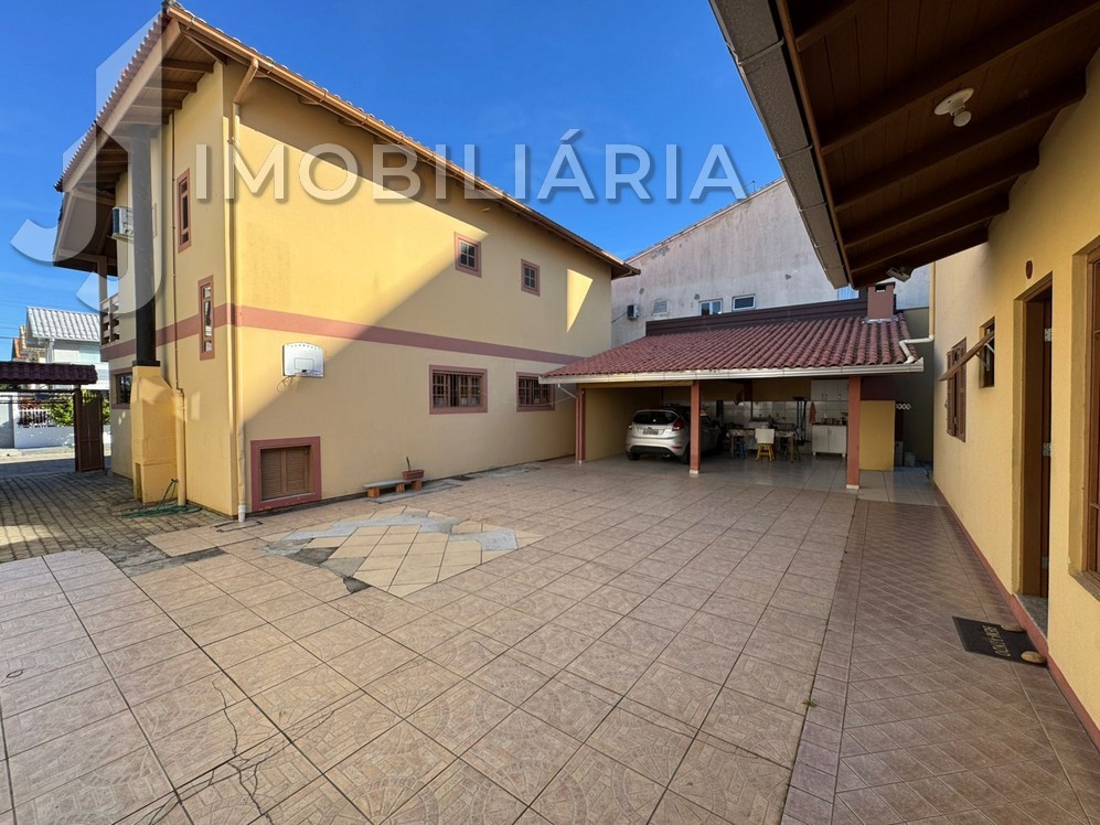Pousada_hotel para venda no Ingleses do Rio Vermelho em Florianopolis com 450m² por R$ 2.500.000,00