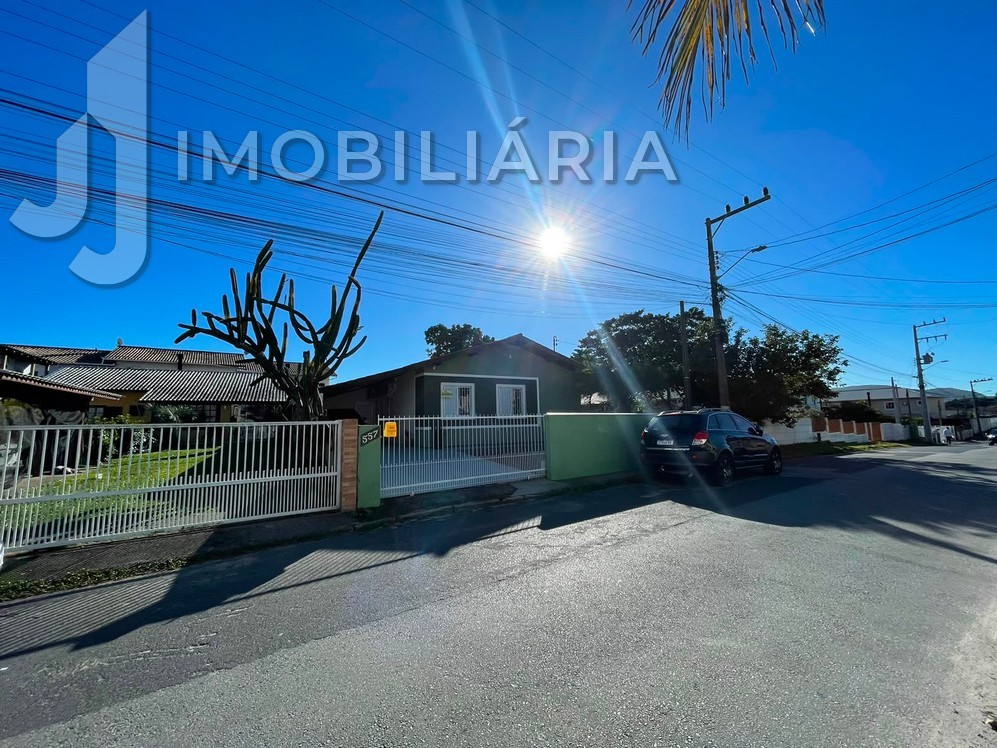 Casa Residencial para locacao no Ingleses do Rio Vermelho em Florianopolis com 384m² por R$ 8.900,00